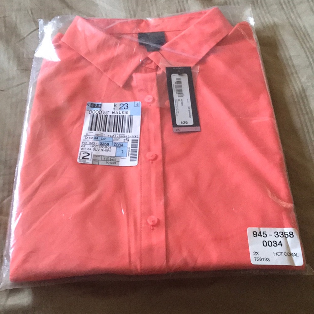 3/4 sleeve button down shirt